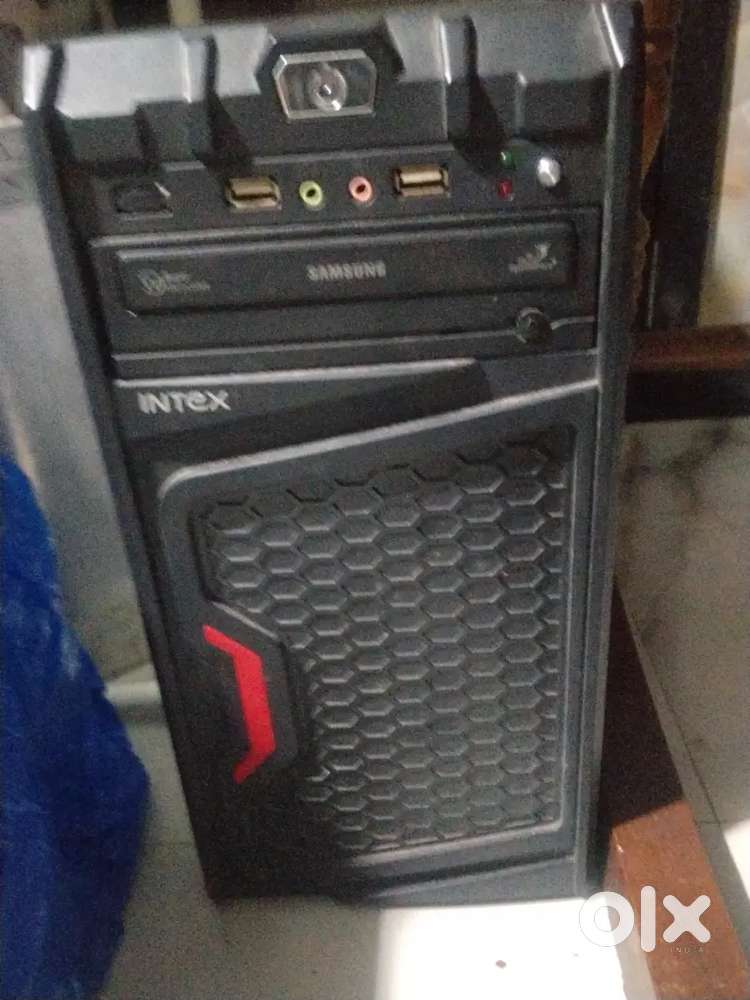 1 Asus mother bord 4 gb ram, 160 gb hard disk working condition,