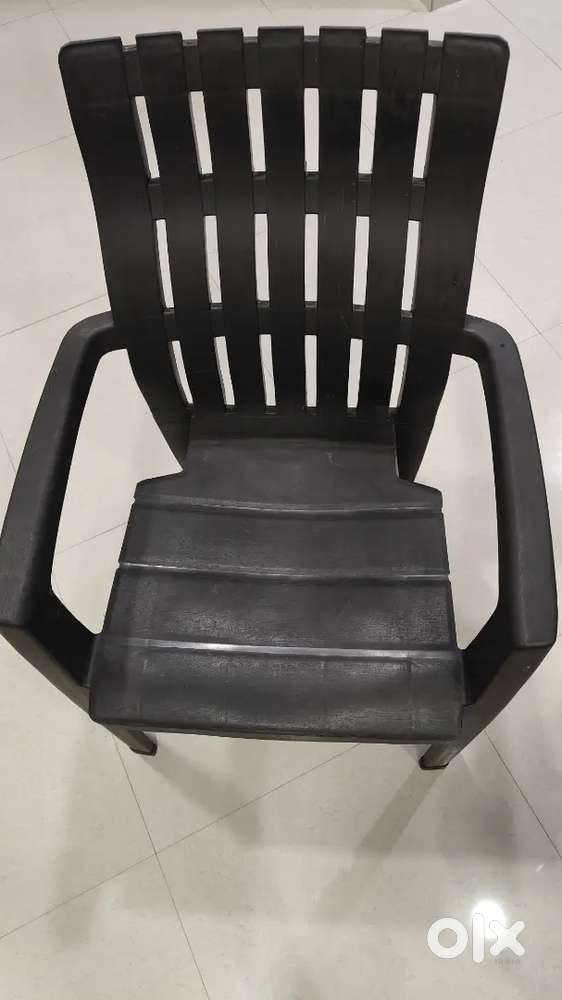 Plastic chair
