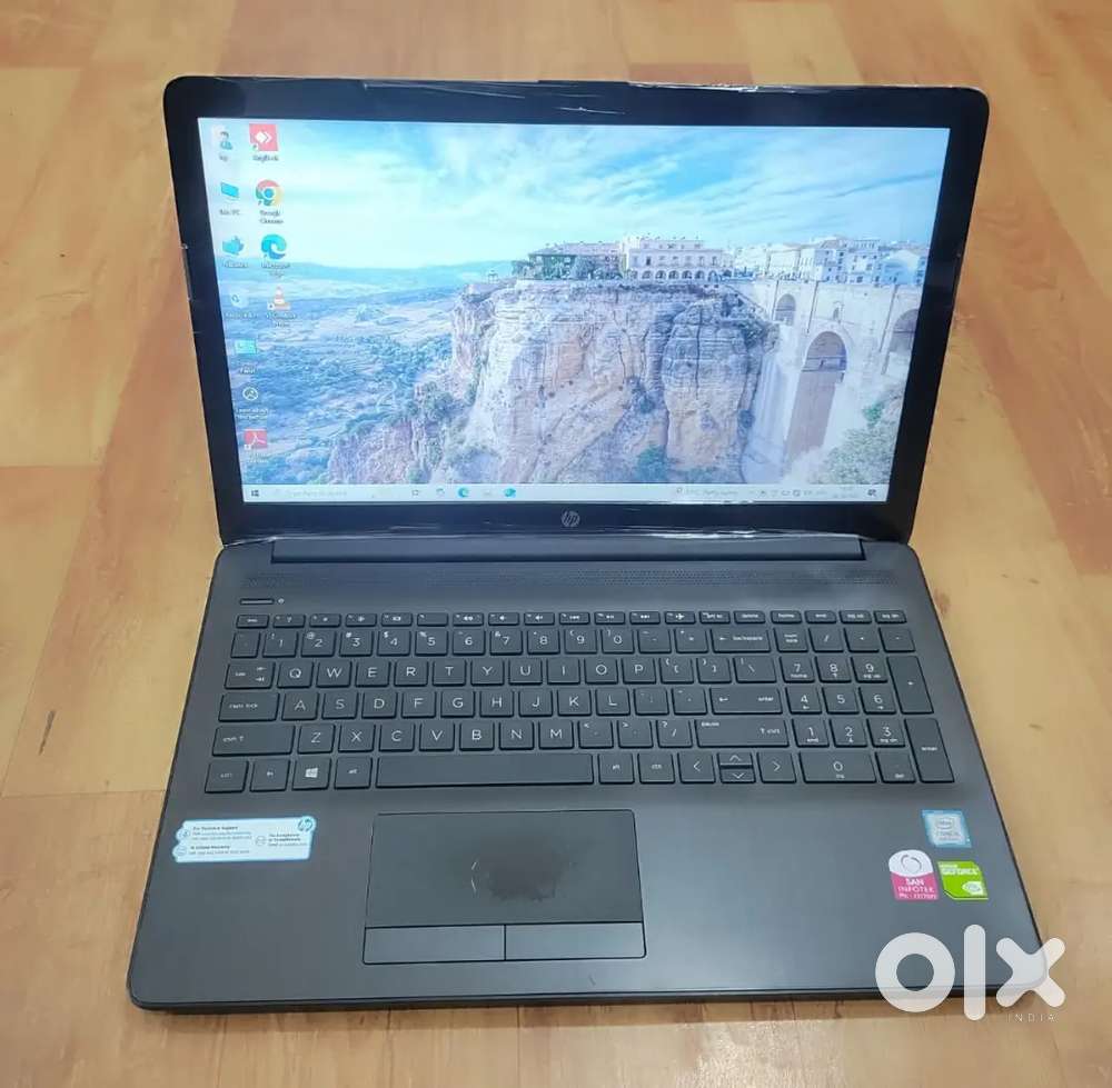 HP 15 - BLACK LAPTOP
