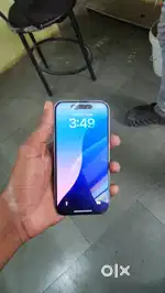 I phone 15 128 display one dot and one crack