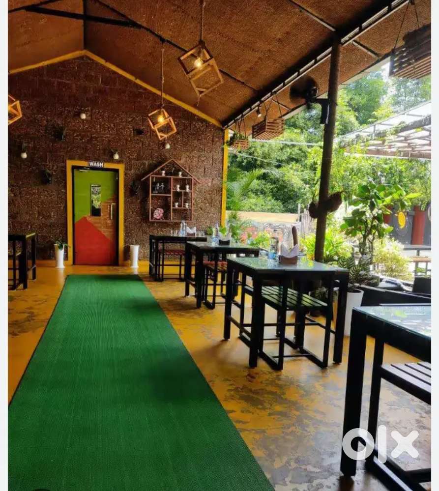 Resturant captain and waitress female only