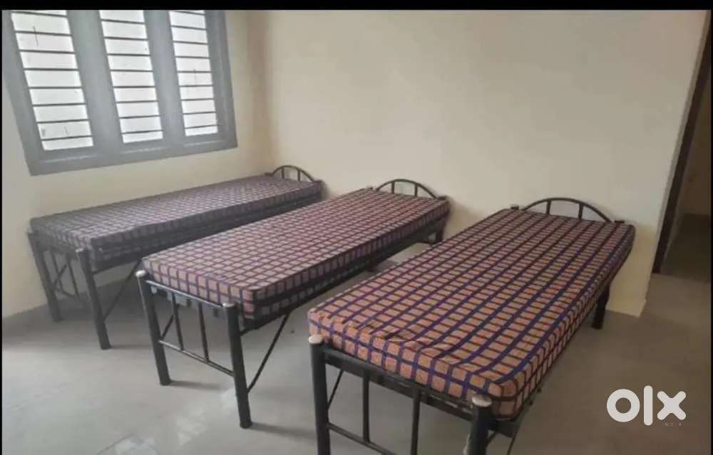 3 time food  24hores hotwater 24wifi   cctv