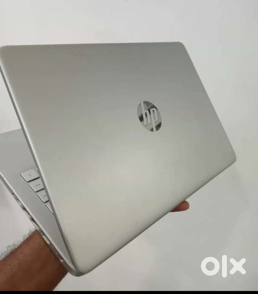 HP Intel Core i5 11 th Gen 
16 GB Ram
 1 TB SSD Nvme