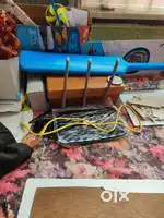 Wifi Router 3 band antenna. TPLINK. ONLY CASH ACCEPTED.