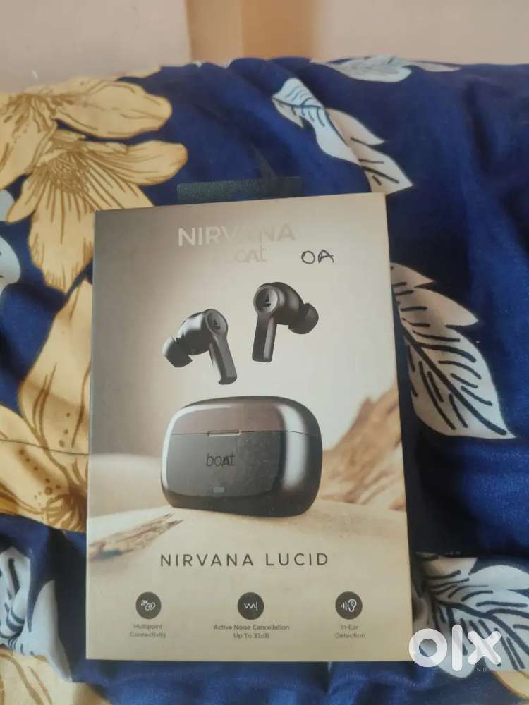 Nirvana lucid earbuds by Boat only 2 months used