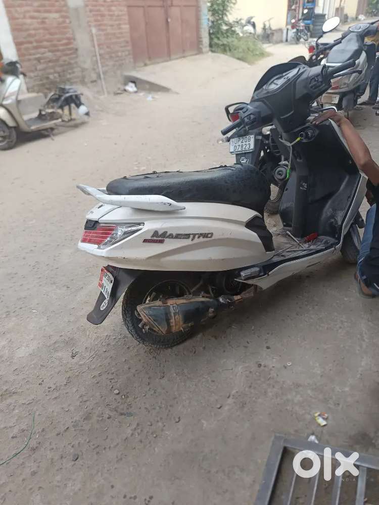 Yah Scooty 2016 model ki hai condition badhiya hai