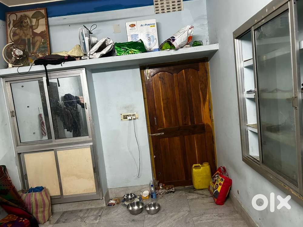 Large Well Furnished Room