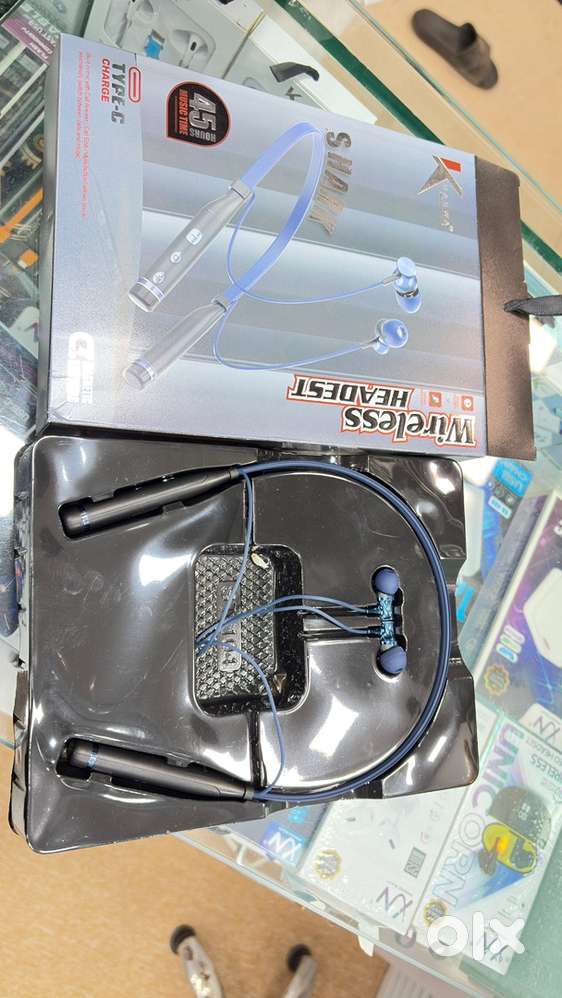 SHARK NECKBAND BLUETOOH