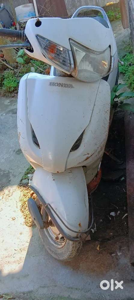 Fix price no bargaining everything is ok just body is damaged