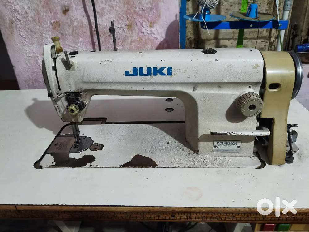 JUKI SEWING MACHINE