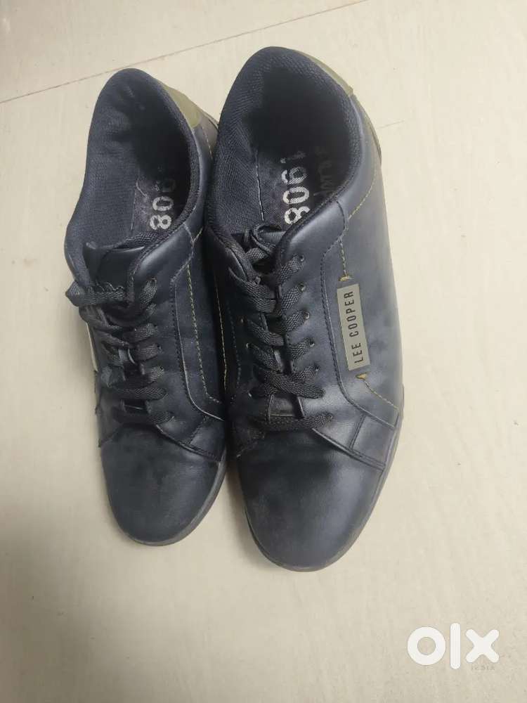 Lee Cooper shoe