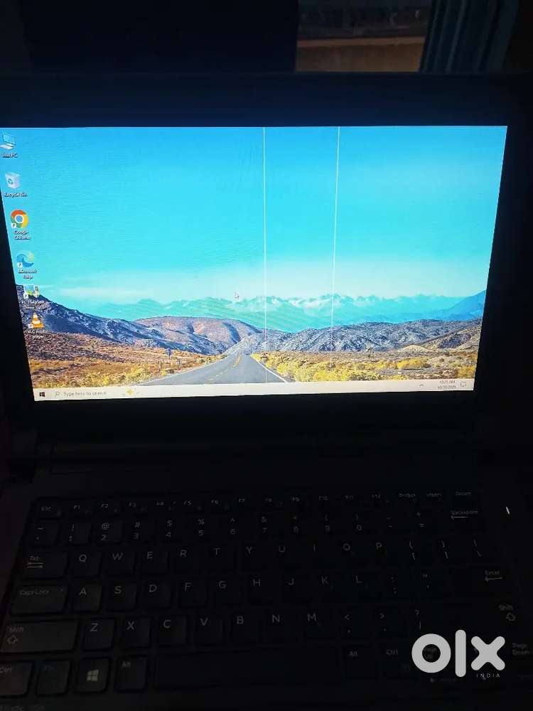 Dell i-3 5th generation laptop  PRICE  NEGOTIABLE