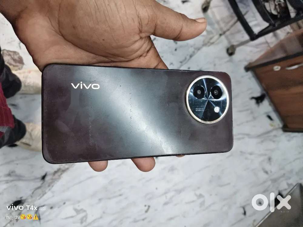 Koi kami nhi hai phone me
