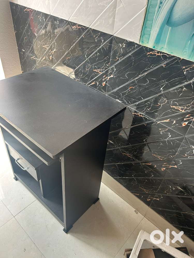 Computer or study table