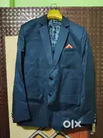 Coat Pant with Shirt and Tie for sale