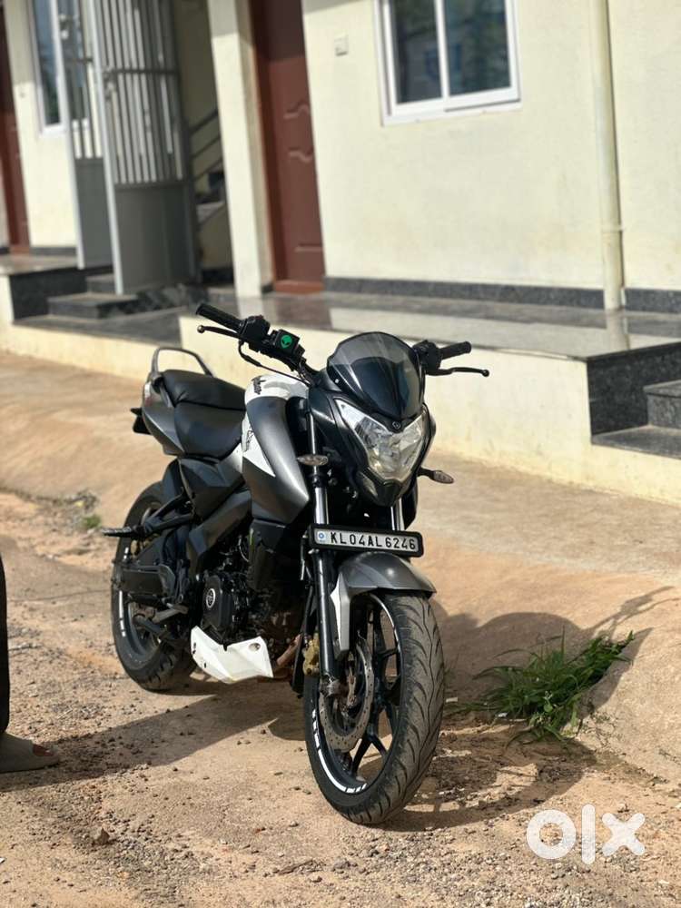 Second owner engine side neat condition back and front tyre 80%