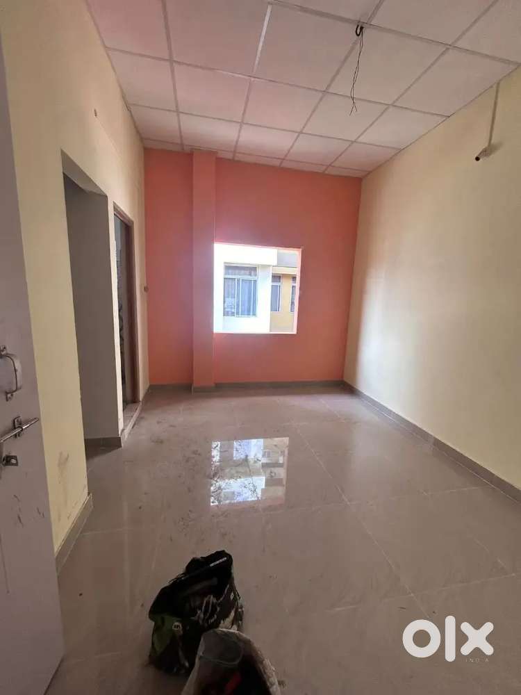 INDEPENDENT 1RK PROPERTY