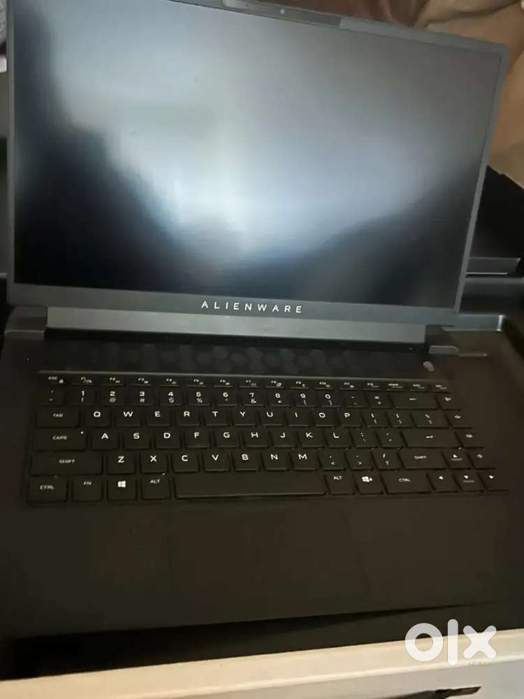 Alienware M15 R6 Gaming Laptop - 15.6-inch FHD- NVIDIA RTX 3070