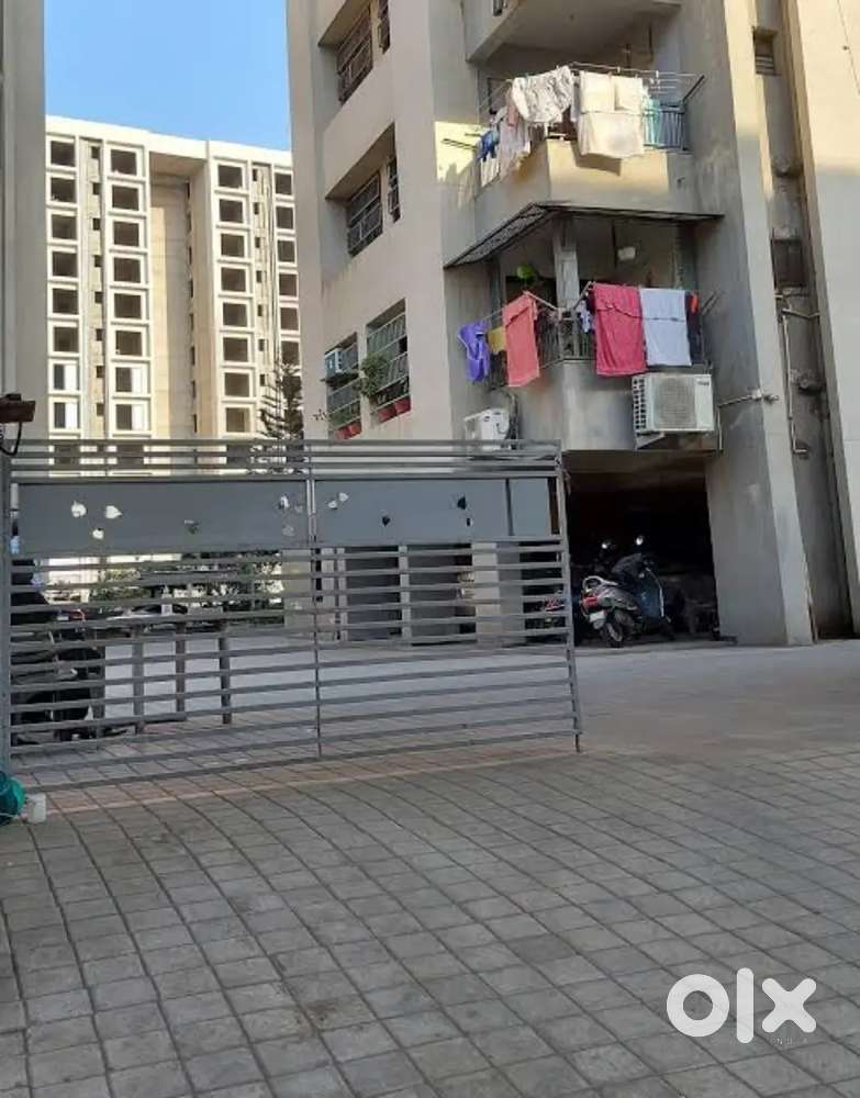 Need partner married couple  only