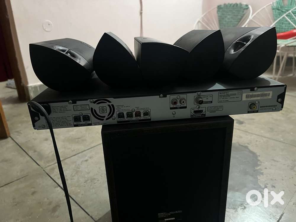 Sony 5.1 Home Theature with DVD player