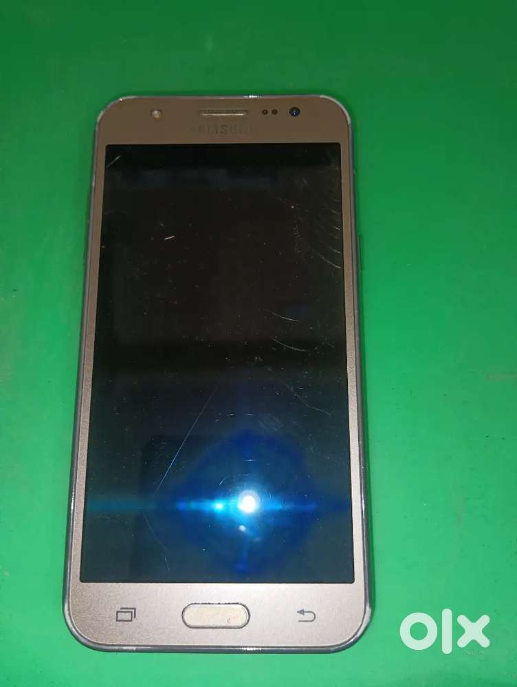 Mobile and earbuds ( 3 product only ₹999)price was slightly negotiable