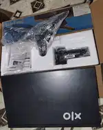 Samsung 24 inch Bezel-Less Design monitor
