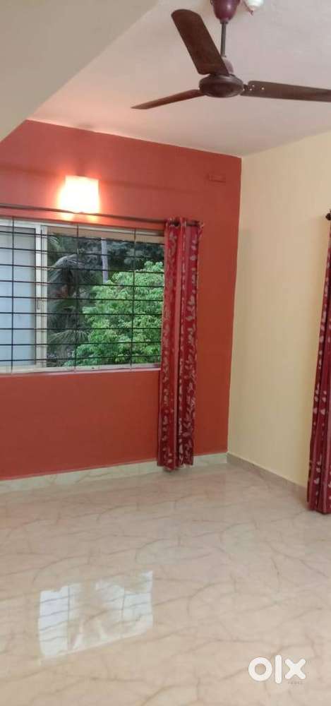 2 BHK - 2 Bathroom - 1200 sqft 2bhk fully furnished flat located heart