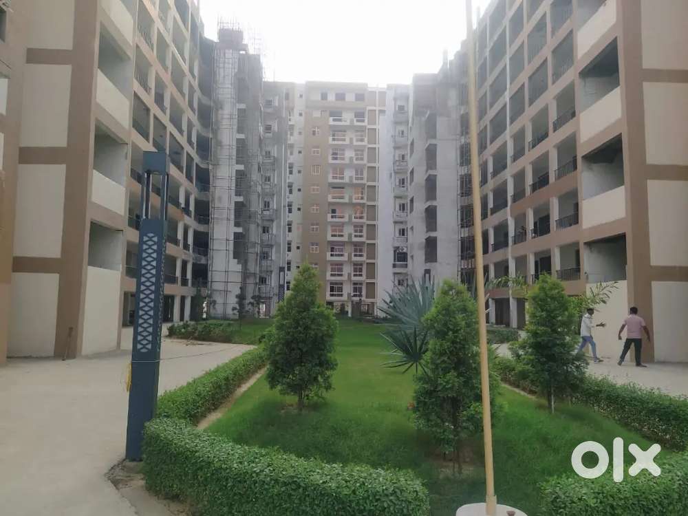 Specious 2 and 3bhk flats for rent