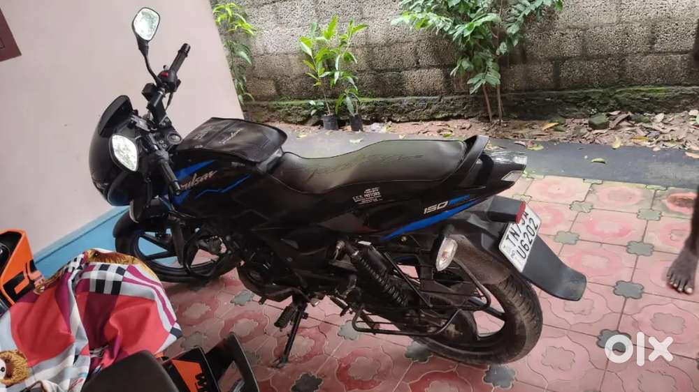 Bajaj pulsar 150