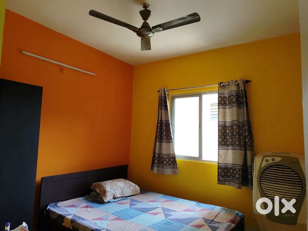 1BHK newly painted furnished flat for rent