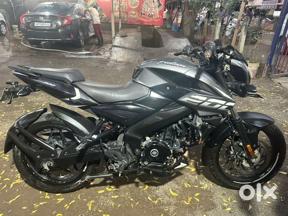 PULSAR 200 NS 2022 SINGLE HAND DRIVEN