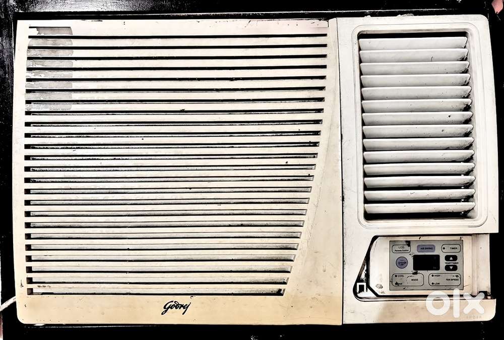 Good Condition Godrej Window AC – Cools Fast  1.5 Ton