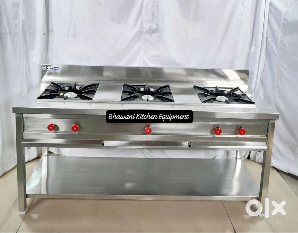 Three Burner Gas Range [ stand 14 x 14 ]