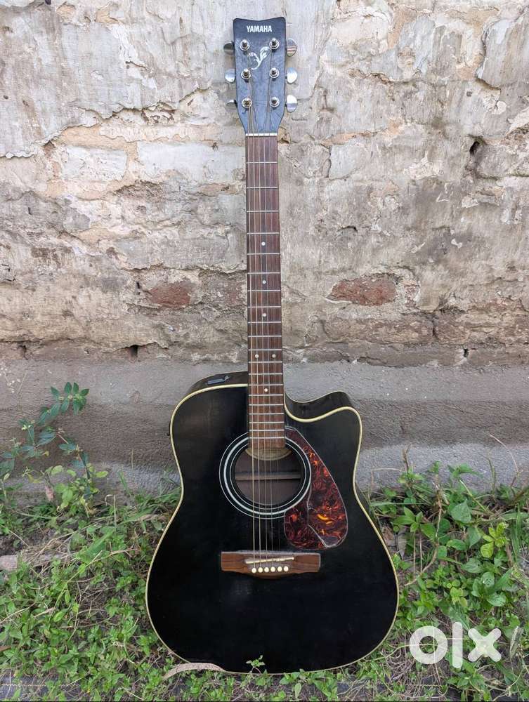 Yamaha FX 370C BL 6-String Acoustic Guitar