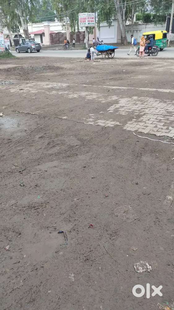 125sqyd plot for sale