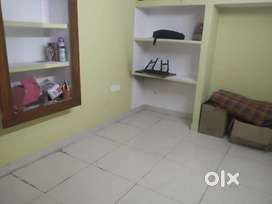 Need female flatmate only girls sector 10 munhsi puliya