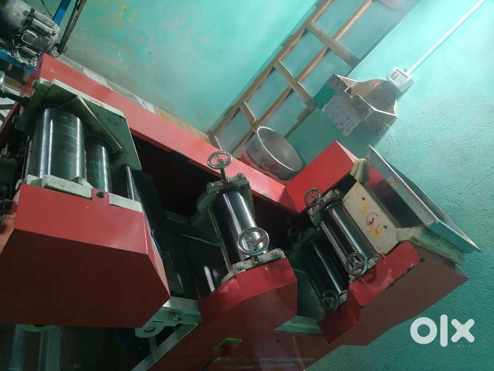Noodles making machine