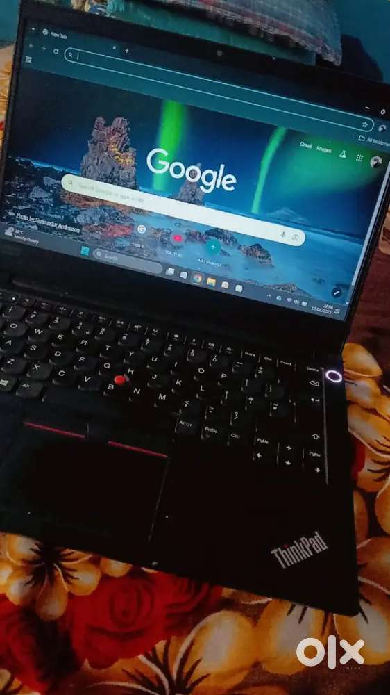 Laptop Lenovo with finger print lock