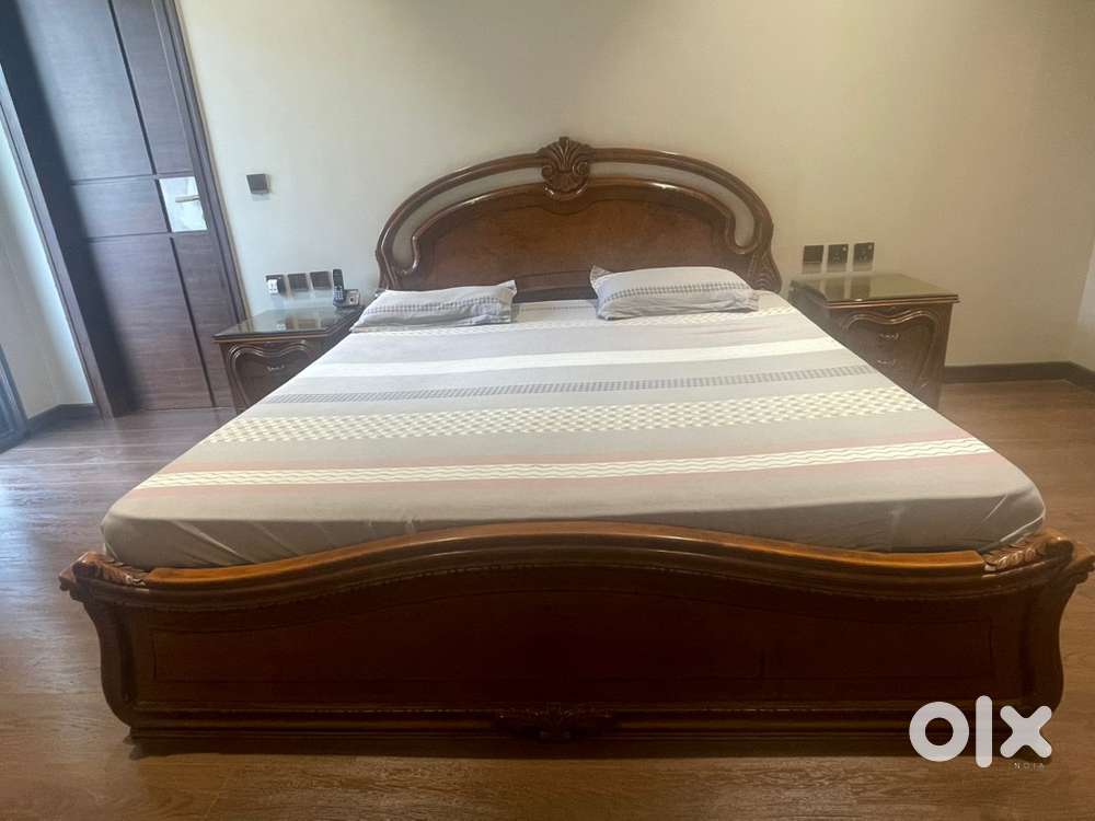 Veneer Double bed with side drawers (without mattress) + TV table
