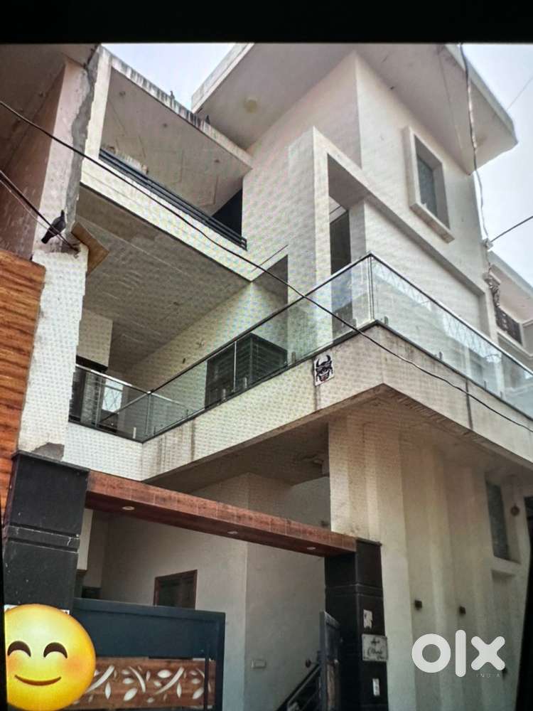 2Bhk big lobby kitchen furnished