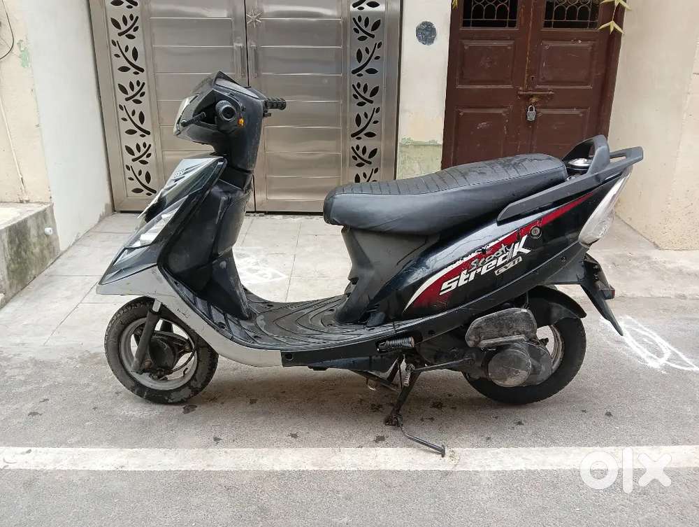 2015 TVS SCOOTY STREAK