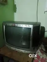 Old tv cheap rate.18 inch TV .