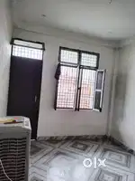Room + balconi + bathroom for rent