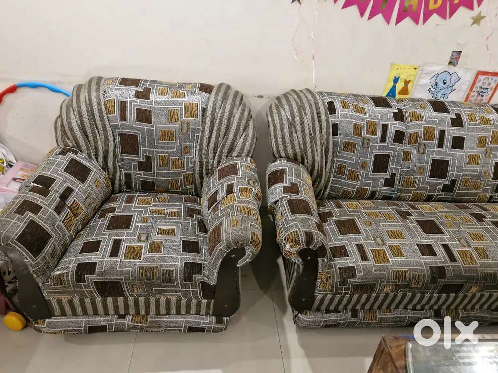 5 seater Sofa set