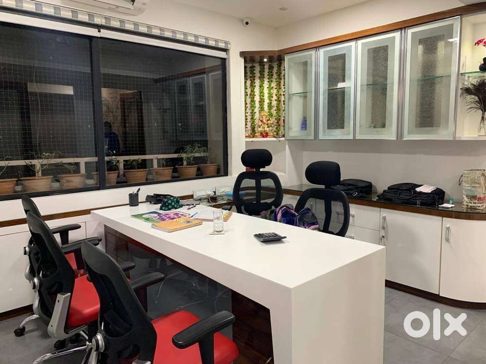 office available on rent in shekhar central
