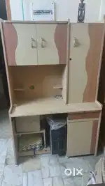 Computer table with storage