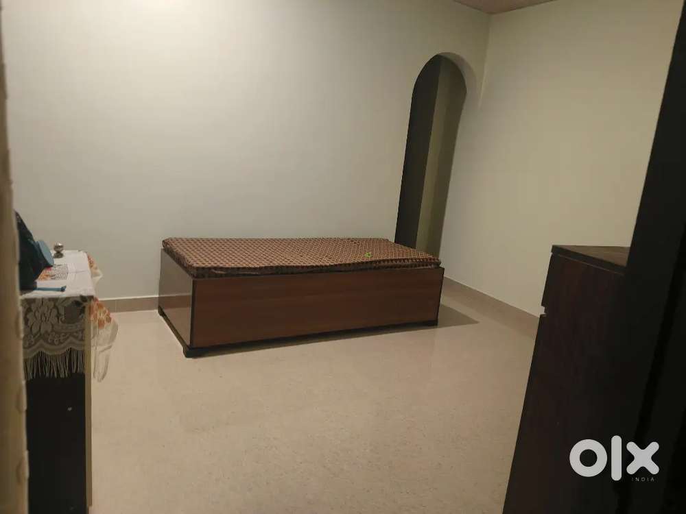 Required female roommate