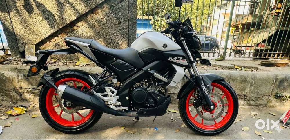 YAMAHA 06/2020-MT-15---BS-6