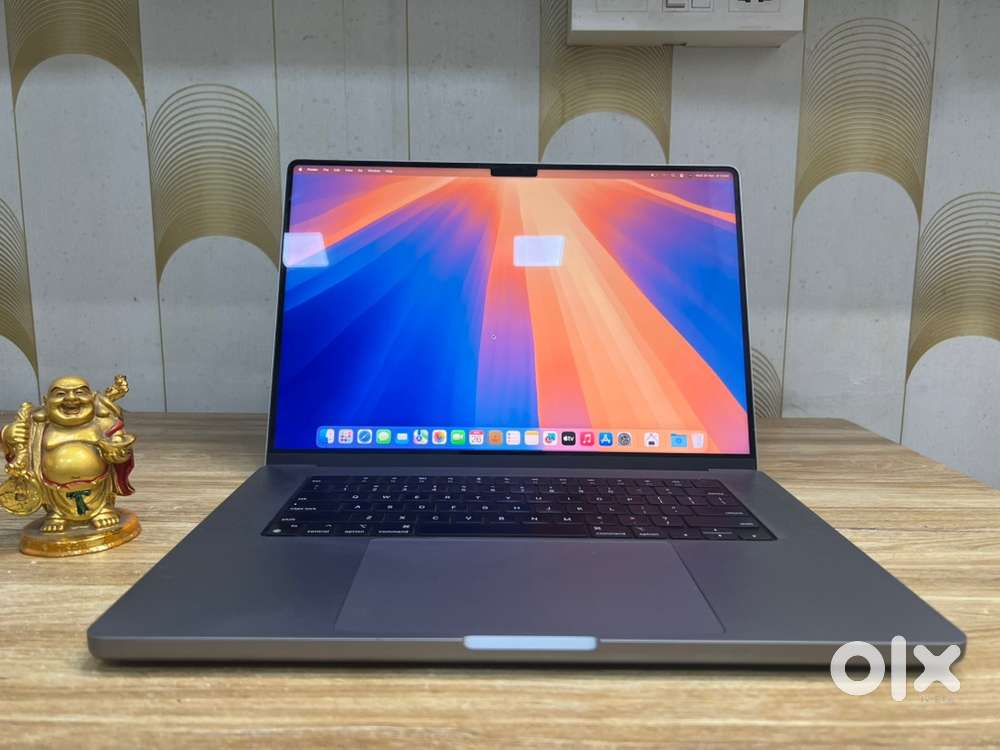 JustMac-Apple MacBook Retina M2 Pro 16” 16 GB RAM/512 GB SSD/19C GPU