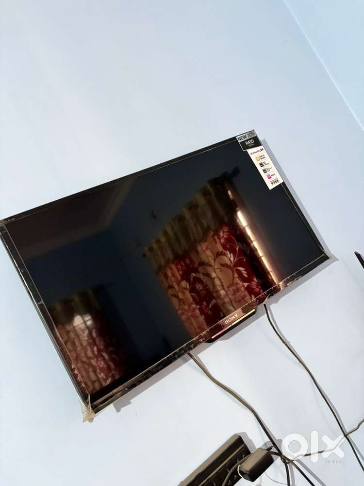 Selling sony tv